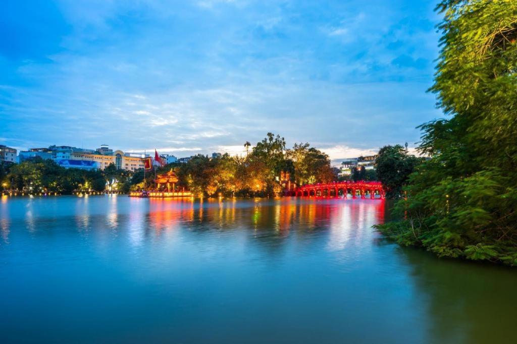 Hanoi Victor Metropolis Hotel & Rooftop Bar Exterior photo