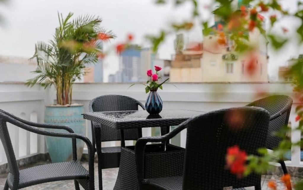 Hanoi Victor Metropolis Hotel & Rooftop Bar Exterior photo